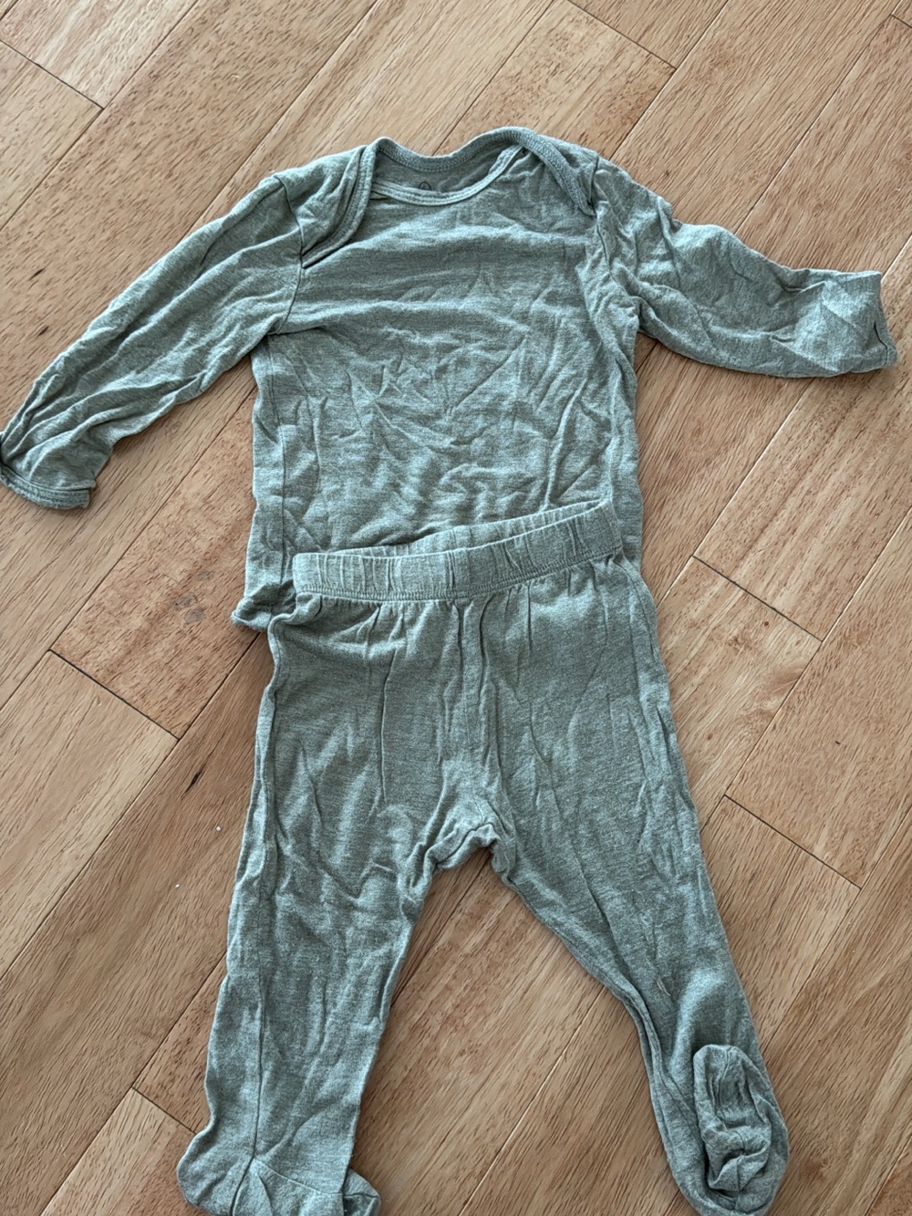 solly baby Sage Green Long-Sleeve Footed Baby Set